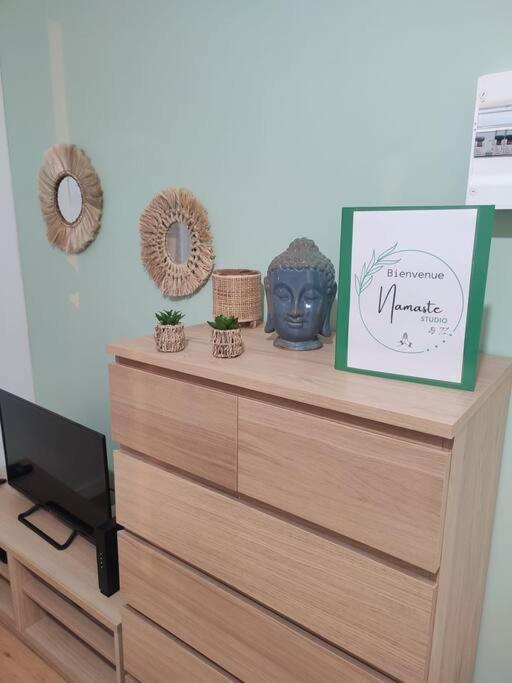 Namaste Studio By T&L Apartment Denain ภายนอก รูปภาพ